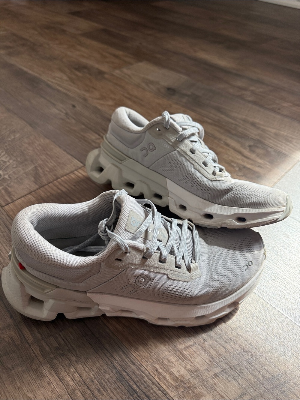 On Running Cloudflyer Sneakers
